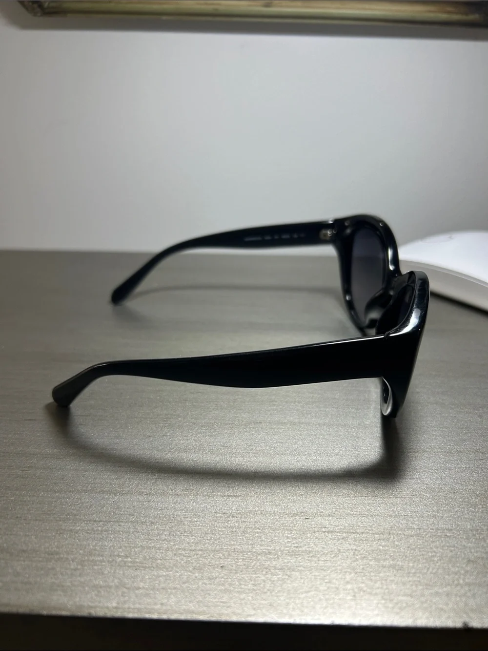 kate spade Black Sunglasses with Turquoise Hard Case